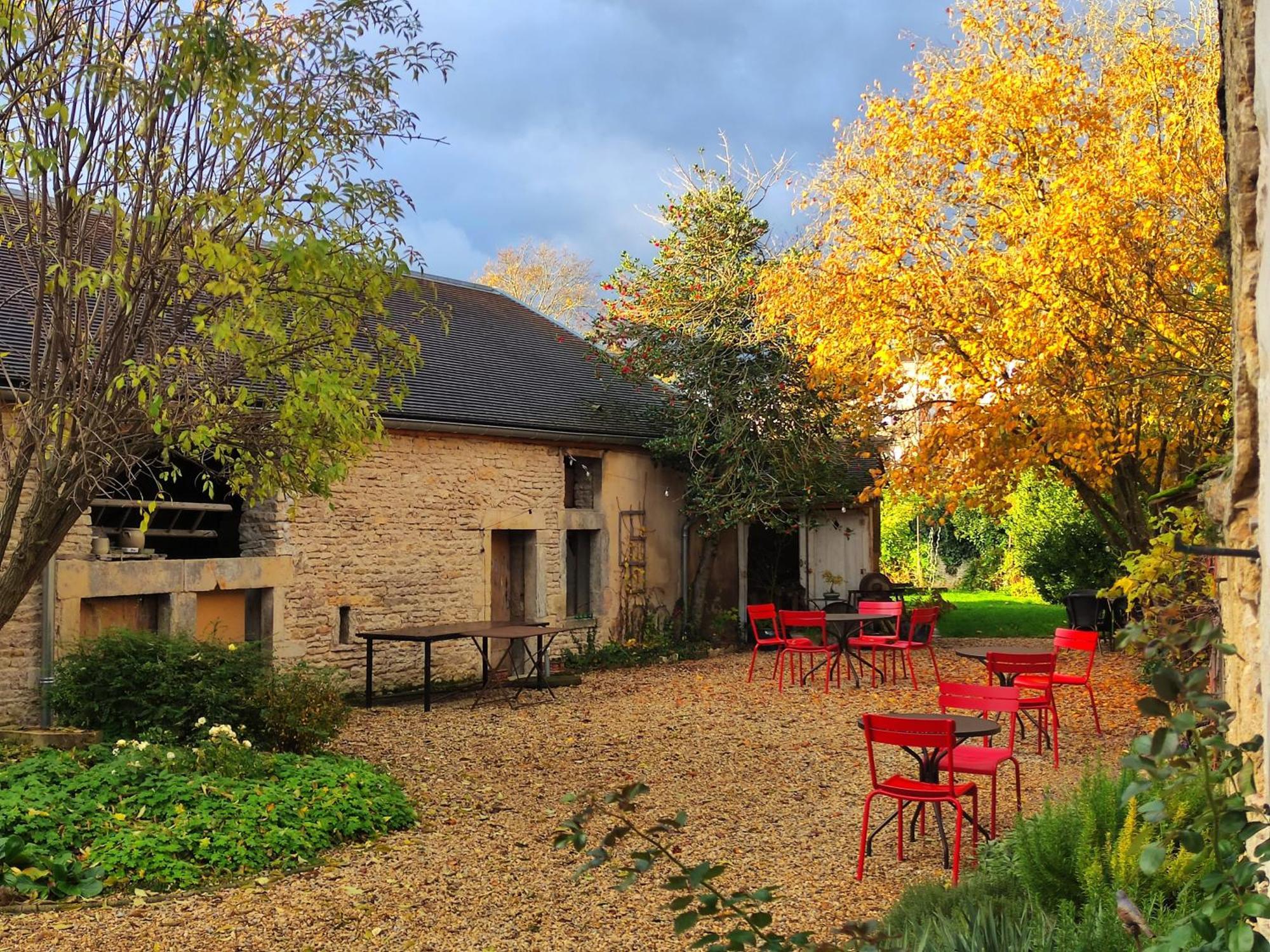 Le 14 Faubourg Bed & Breakfast Beaune  Exterior photo